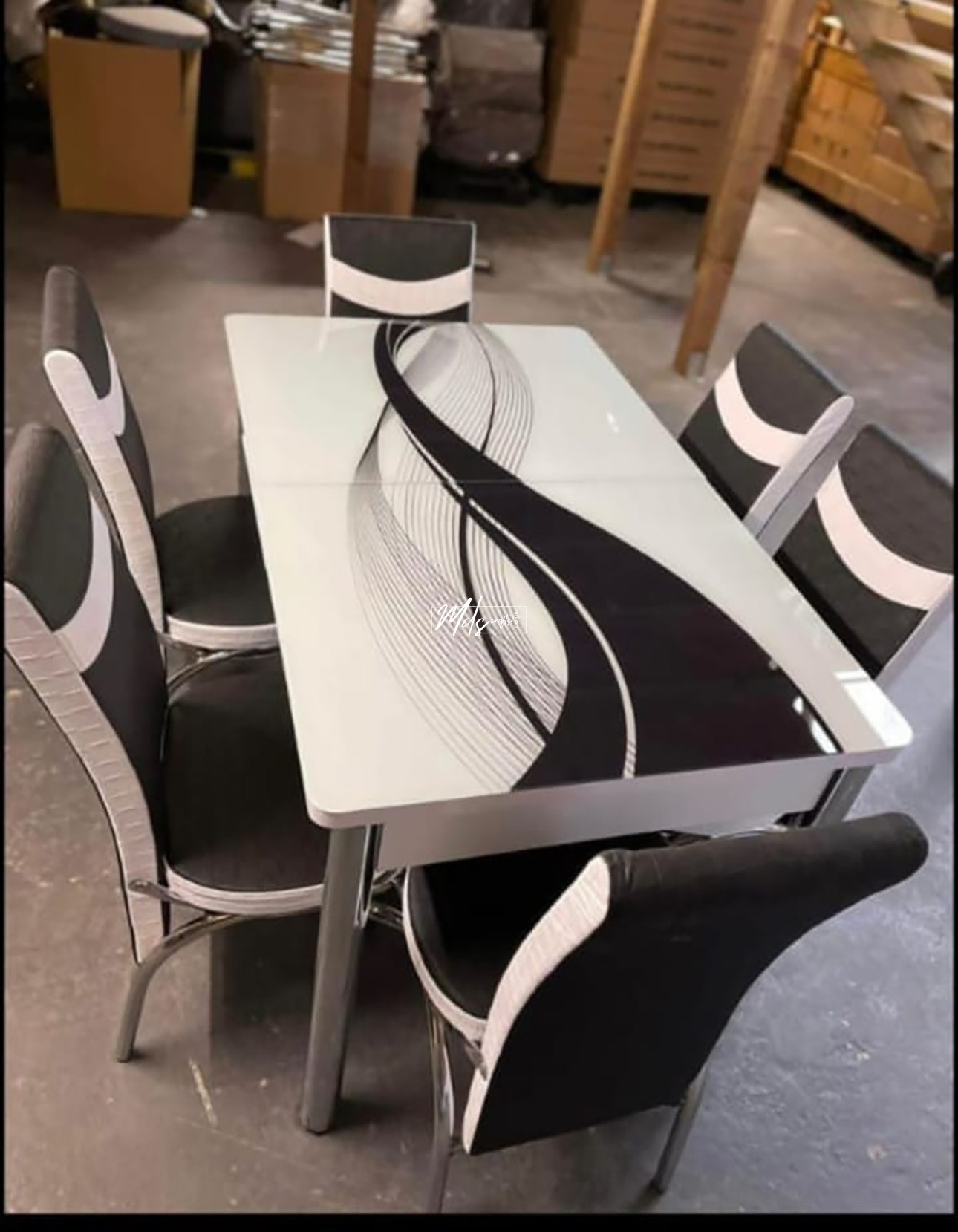 Black Waves Turkish Style Dining Table & Chair