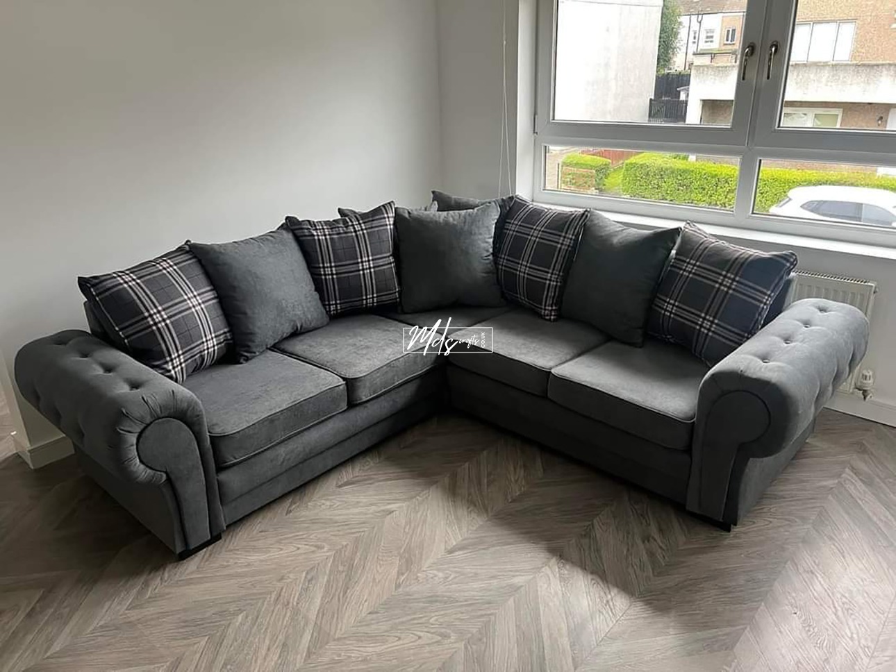 Verona Sofa - Image 11